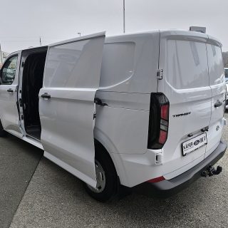 Ford TRANSIT CUSTOM KASTENWAGEN FRONTANTRIEB L2H1 300 TREND 136PS TRANSIT CUSTOM KASTENWAGEN FRONTANTRIEB TREND L2H1
