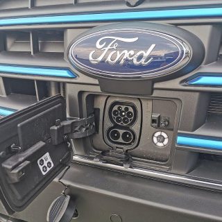 Ford TRANSIT ELEKTRO-KASTENWAGEN HECKANTRIEB TREND L2H2 350 NETTO 39.075,-