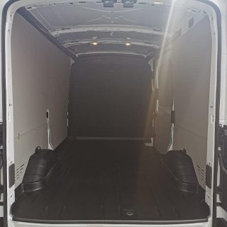 Ford TRANSIT ELEKTRO-KASTENWAGEN HECKANTRIEB TREND L2H2 350 NETTO 39.075,-