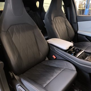 Ford Capri Dual-Elektro Extended Range Allrad Premium *Fahrerassistenz Paket*Wärmepumpe*Panoramadach,fix* Netto € 42.000,--