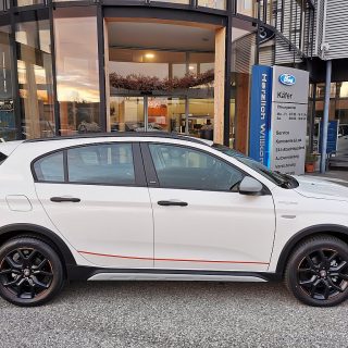 Fiat Tipo Hybrid 130 eDCT7 Garmin