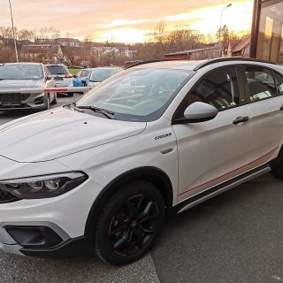 Fiat Tipo Hybrid 130 eDCT7 Garmin