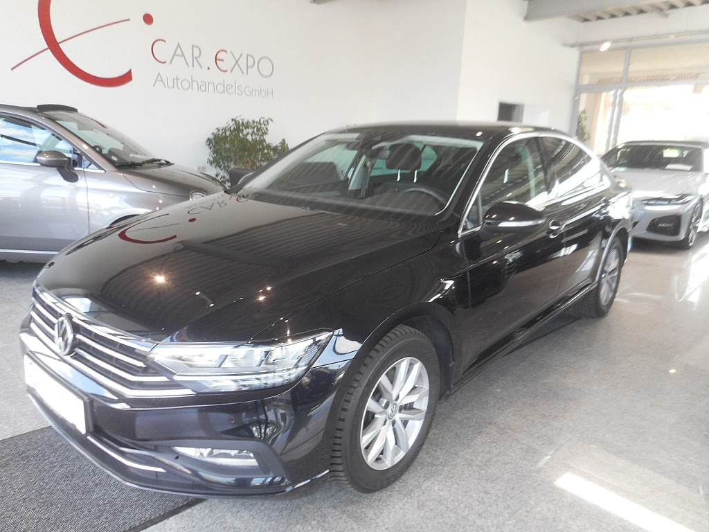 VW Passat Business 2,0 SCR TDI