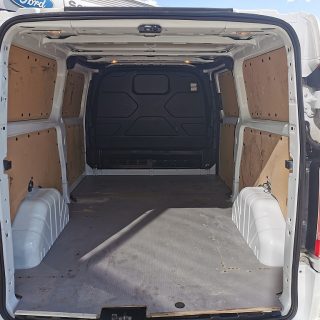 Ford Transit Custom KW/EK 300 L2H1 Trend 130Ps *NEUER MOTOR* Netto € 15.825,-- Transit Custom 300 L2 Trend 130Ps *NEUER MOTOR*