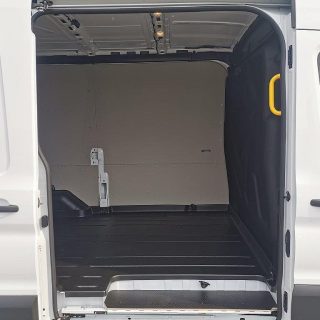 Ford TRANSIT ELEKTRO-KASTENWAGEN 184Ps 67kWh TREND L2H2 350 NETTO € 37.400,-