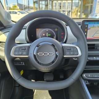 Fiat 600 Elektro La Prima 54 kWh *Vorsteuerabzugsfähig*