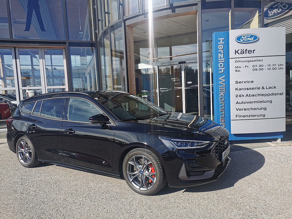 Ford Focus Turnier 2,3 EcoBoost ST X Aut. *inkl. MaxTon Verbau*