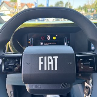 Fiat Grande Panda Hybrid mHEV 110 6-Gang eDCT La Prima