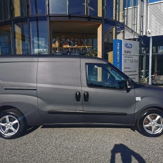 Fiat Doblo Cargo Maxi Kastenwagen 1,2l MultiJet Diesel 90Ps Netto € 10.400,-- Basis