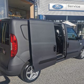 Fiat Doblo Cargo Maxi Kastenwagen 1,2l MultiJet Diesel 90Ps Netto € 10.400,-- Basis