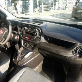 Fiat Doblo Cargo Maxi Kastenwagen 1,2l MultiJet Diesel 90Ps Netto € 10.400,-- Basis