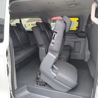 Ford Transit Custom Kombi 2,0 EcoBlue L2H1 320 FWD 9 Sitzer Vario Bus