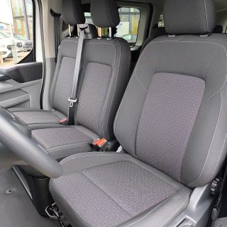 Ford Transit Custom Kombi 2,0 EcoBlue L2H1 320 FWD 9 Sitzer Vario Bus