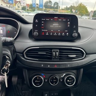 Fiat Tipo Cross FireFly Turbo 100 Garmin*SAFETY PLUS PAKET*