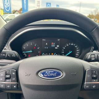 Ford Focus Turnier 1,0 EcoBoost Hybrid Titanium Edition Aut.