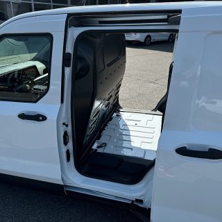 Ford Transit Courier Trend Kastenwagen 1.1 Ecoboost Netto € 16.658,-*Schiebetür rechts und links* AssistPaket2*