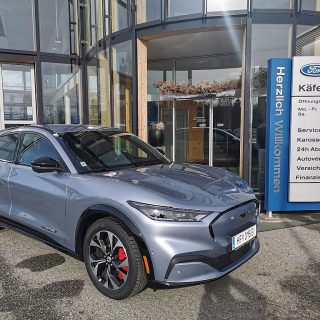 Ford Mustang Mach-E AWD Maximal Batterie Reichweite 540Km WLTP, 98kWh *Technologie Paket1*