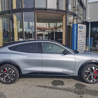 Ford Mustang Mach-E AWD Maximal Batterie Reichweite 540Km WLTP, 98kWh *Technologie Paket1*