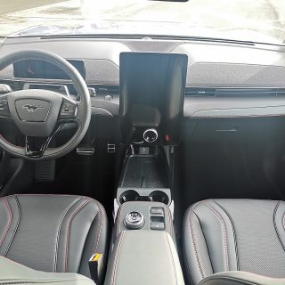 Ford Mustang Mach-E AWD Maximal Batterie Reichweite 540Km WLTP, 98kWh *Technologie Paket1*