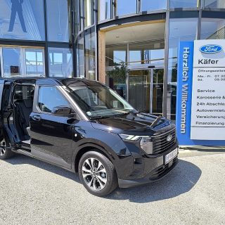 Ford Tourneo Courier 1,0 EcoBoost Titanium