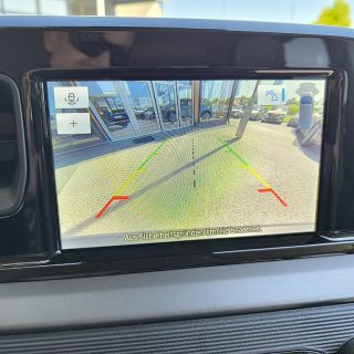 Ford Tourneo Courier 1,0 EcoBoost Titanium