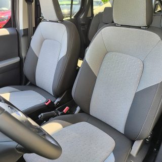 Ford Tourneo Courier 1,0 EcoBoost Titanium