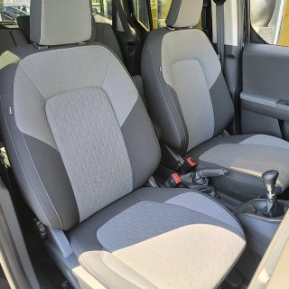 Ford Tourneo Courier 1,0 EcoBoost Titanium