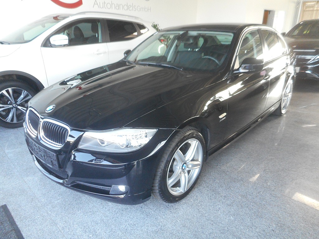 BMW 320d xDrive Österreich-Paket