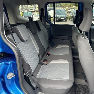 Ford Tourneo Courier 1,0 EcoBoost Titanium Aut.
