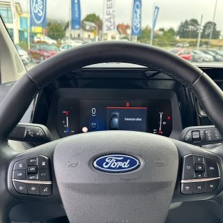 Ford Tourneo Courier 1,0 EcoBoost Titanium Aut.