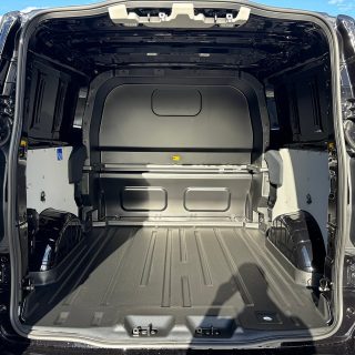 Ford Transit Custom Kasten Doppelkabine 2,0 EcoBlue L2H1 320 Limited Aut.