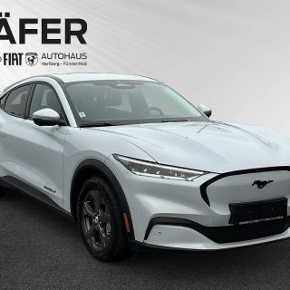 Ford Mustang Mach-E Elektro Heckantrieb 88kWh netto Extended Range  *WLTP Reichweite: 610Km*