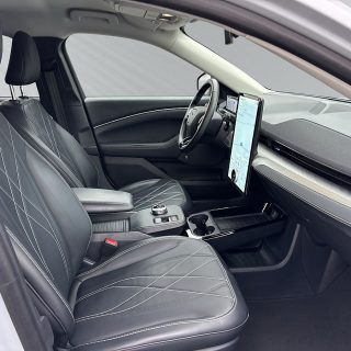 Ford Mustang Mach-E Elektro Heckantrieb 88kWh netto Extended Range  *WLTP Reichweite: 610Km*