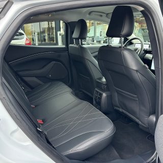 Ford Mustang Mach-E Elektro Heckantrieb 88kWh netto Extended Range  *WLTP Reichweite: 610Km*