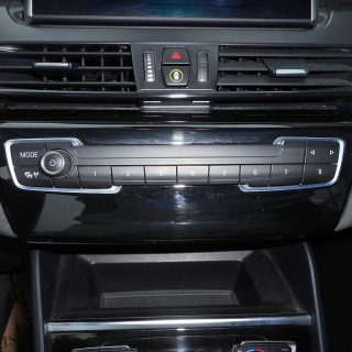 BMW 225xe PHEV iPerf. Active Tourer Aut. ALLRAD*Navi*