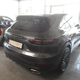Porsche Cayenne III E-Hybrid PHEV 17,9 kWh Aut.
