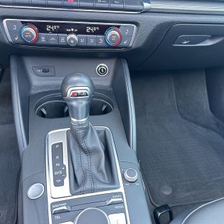 Audi A3 Cabriolet 1,5 TFSI COD S-tronic intense