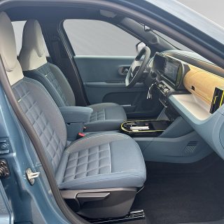 Fiat Grande Panda Hybrid mHEV 110 6-Gang eDCT La Prima