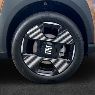 Fiat Grande Panda Hybrid mHEV 110 6-Gang eDCT La Prima