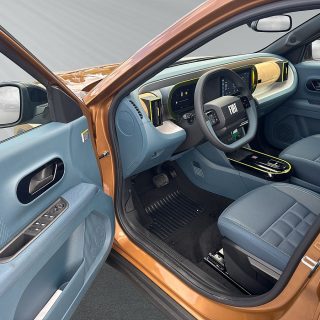 Fiat Grande Panda Hybrid mHEV 110 6-Gang eDCT La Prima