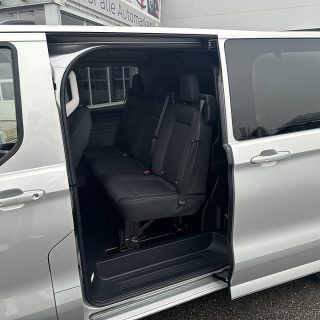 Ford Transit Custom Kasten Doppelkabine 2,0 EcoBlue L2H1 320 Limited Aut.