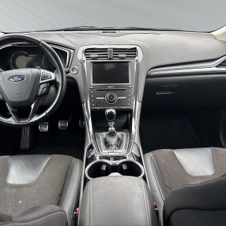 Ford Mondeo Traveller Titanium 2,0 TDCi 179PS Schalter