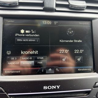 Ford Mondeo Traveller Titanium 2,0 TDCi 179PS Schalter