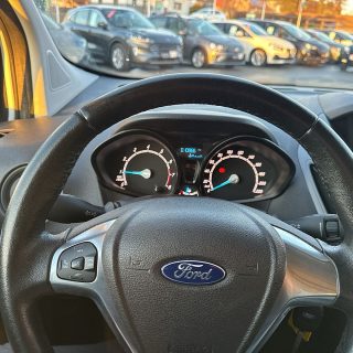 Ford Transit Courier 1.0 EcoBoost Trend 100Ps nur 10771km