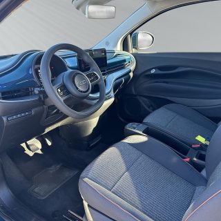 Fiat 500 Elektro Icon 42 kWh*nur15105km*Werksgarantie*