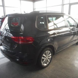 VW Touran Comfortline 1,6 SCR TDI